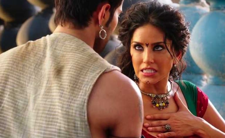 Sunny_Leone-Ek_Paheli_Leela