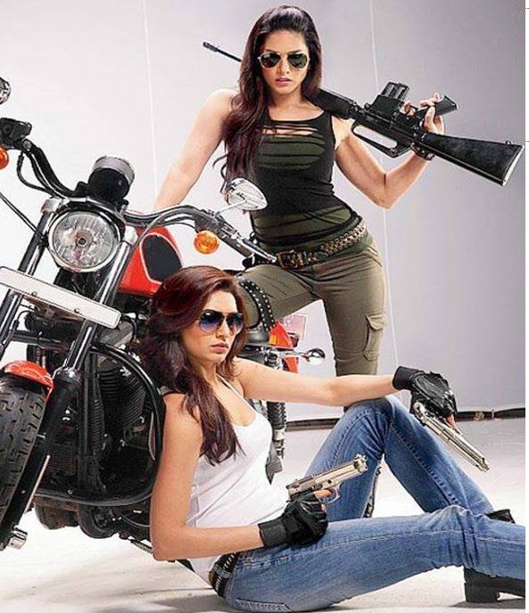 Sunny_Leone_in-Tina_and_Lolo