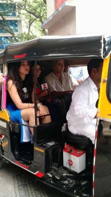 gabbar_is_back_interview