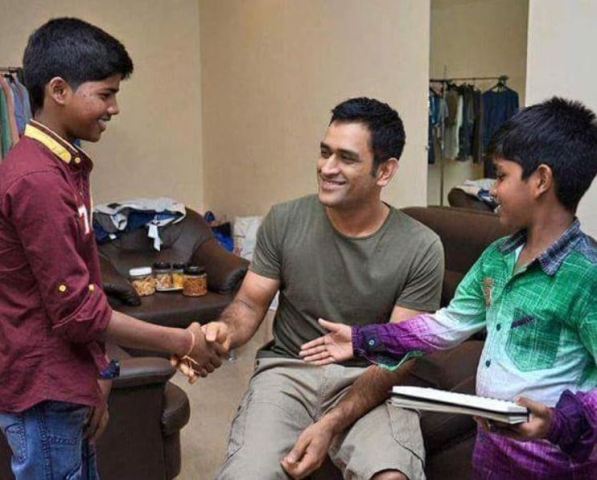 kaaka muttai rising stars