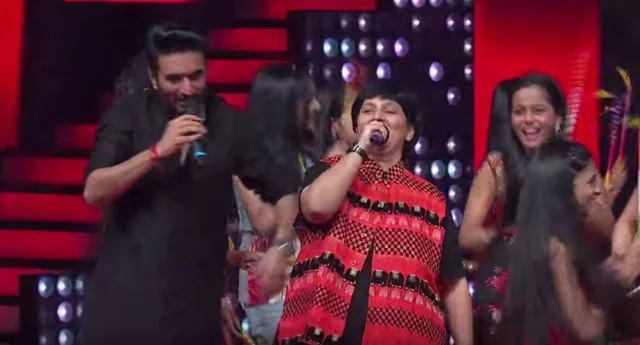 falgunipathak_tvik