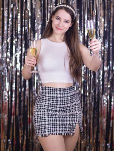 Enji Night Wiki, Age, Real Name: Meet the Cosplayer, Model, Designer